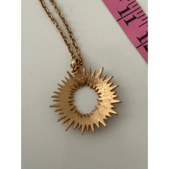 Sarah Coventry Outer Goldtone Sunburst Charm Necklace - Picture 2 of 5